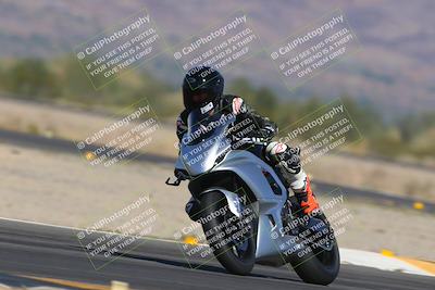 media/Nov-12-2023-SoCal Trackdays (Sun) [[5d1fba4e7d]]/Turn 14 (1035am)/